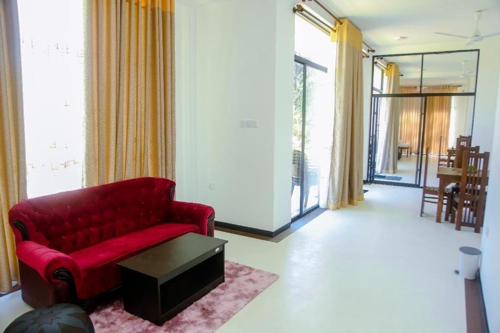 The Glade Aparthotel Weligama Bagian luar foto